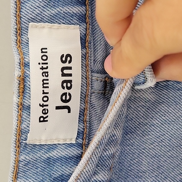 REFORMATION Distressed Jeans Sz 27 - Picture 4 of 7